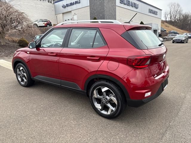 2025 Hyundai VENUE SEL