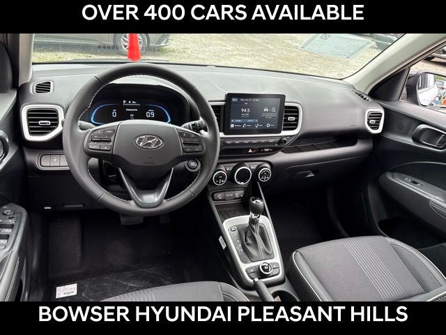 2026 Hyundai VENUE SEL W/Two-Tone Roof