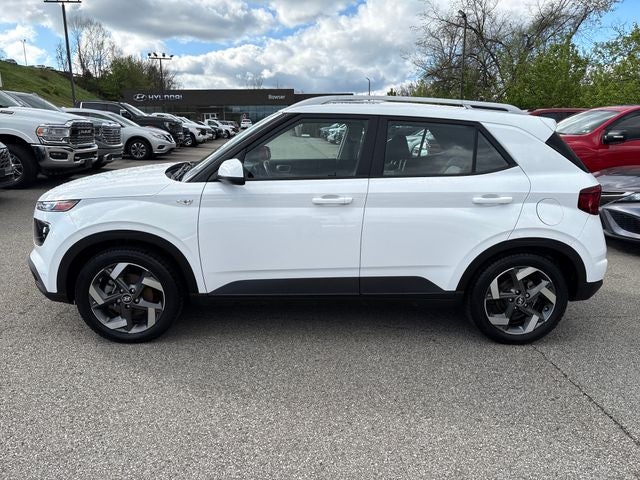 2023 Hyundai VENUE SEL