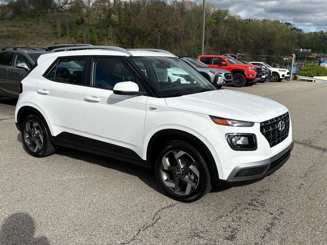 2023 Hyundai VENUE SEL