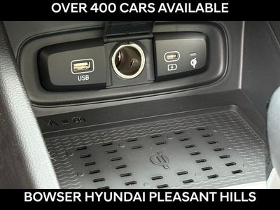 2026 Hyundai VENUE SEL W/Two-Tone Roof