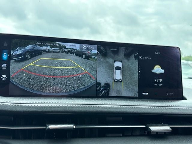 2023 Genesis GV70 2.5T