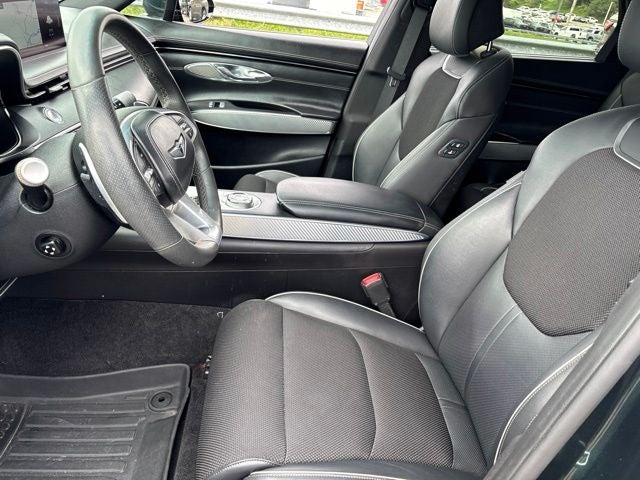 2023 Genesis GV70 2.5T